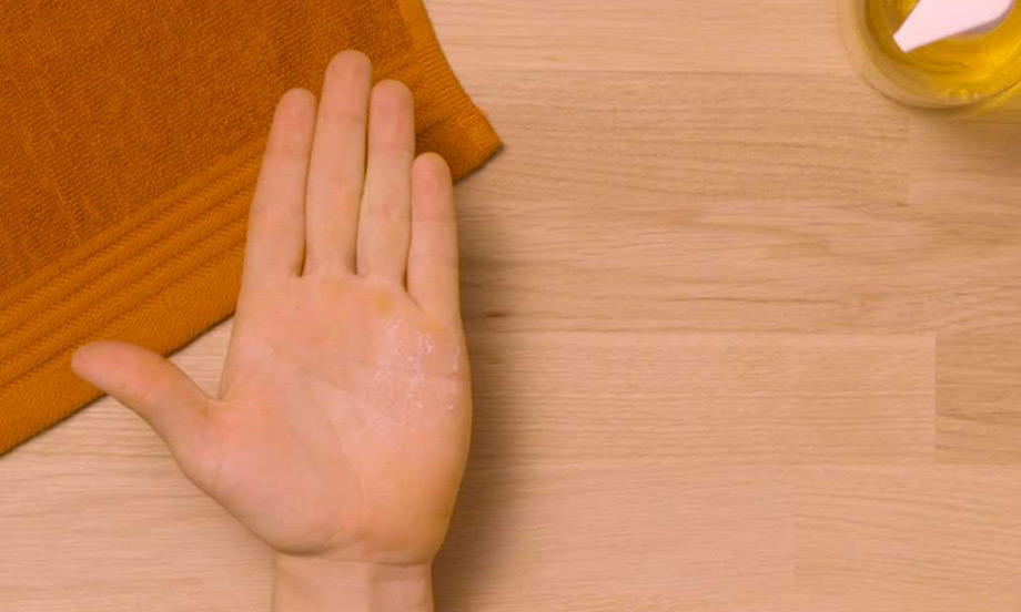 Bostik DIY New Zealand how remove superglue your fingers teaser