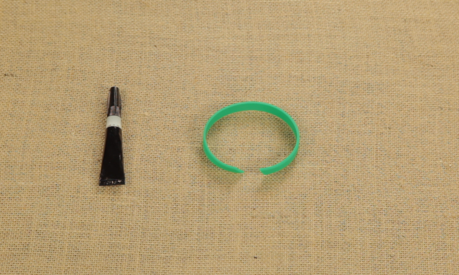 Bostik DIY Romania how to repair bracelet with advanced gel super teaser image