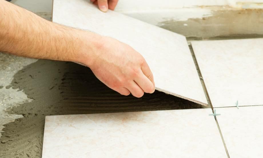 Bostik DIY Slovakia How to lay tiles in bathroom teaser image