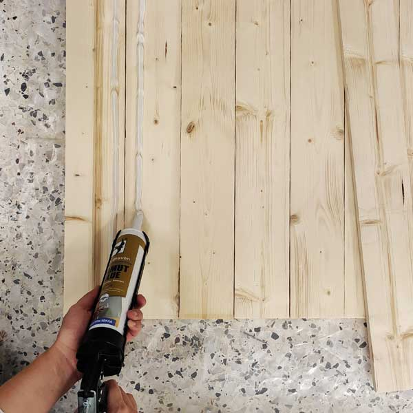 Bostik-DIY-Greece-tutorial-kitchen-table-step-6