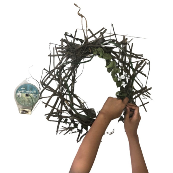 Bostik-DIY-Philippines-How-to-create-easter-egg-wreath-step-2