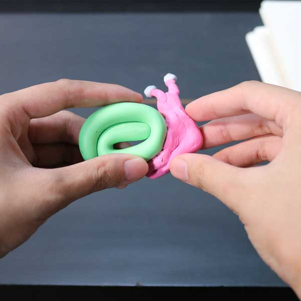 Bostik-DIY-Philippines-tutorial-How-to-Create-Mini-Sculptures-with-Blu-Tack-Step-3