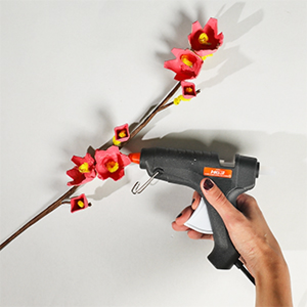 Bostik DIY Singapore tutorials cherry blossom branch step 4