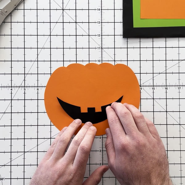 Bostik-DIY-Australia-Tutorial-Halloween-Pumpkin-Step-2