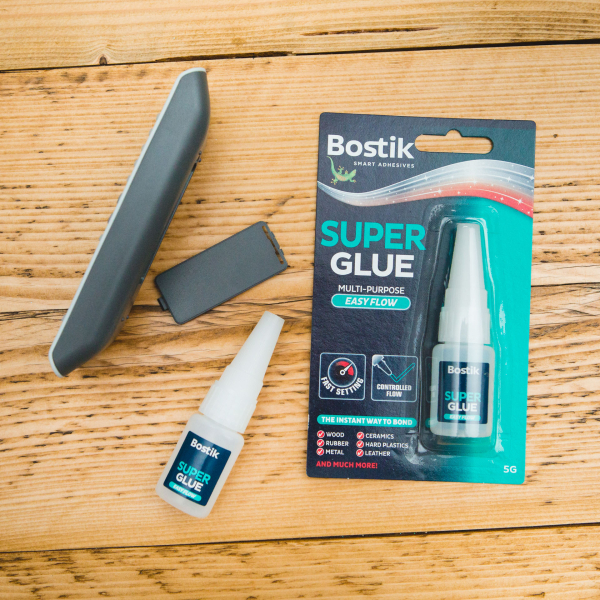 Bostik DIY Super Glue Easy Flow Ireland Packshot 2