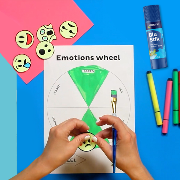 Bostik DIY Australia Tutorial Emotions Wheel step 2 600x600